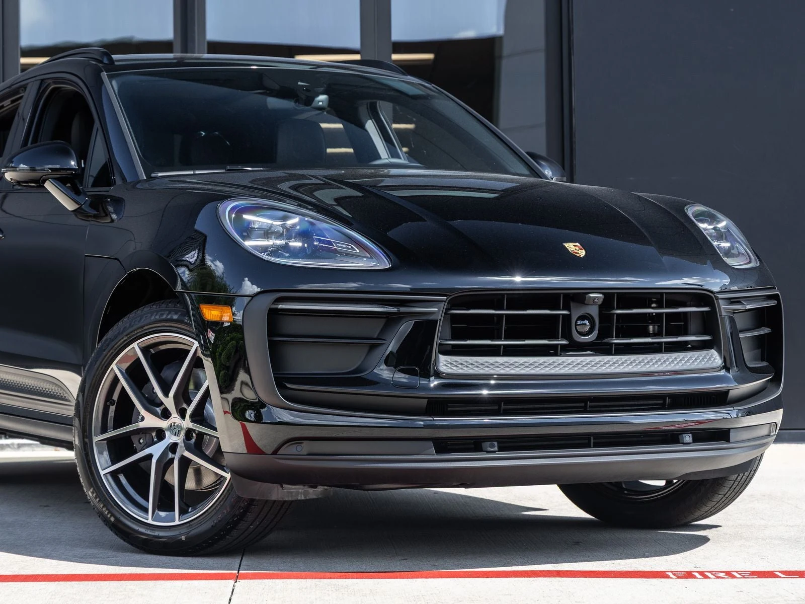 2026 Porsche Macan (95B), 9/20