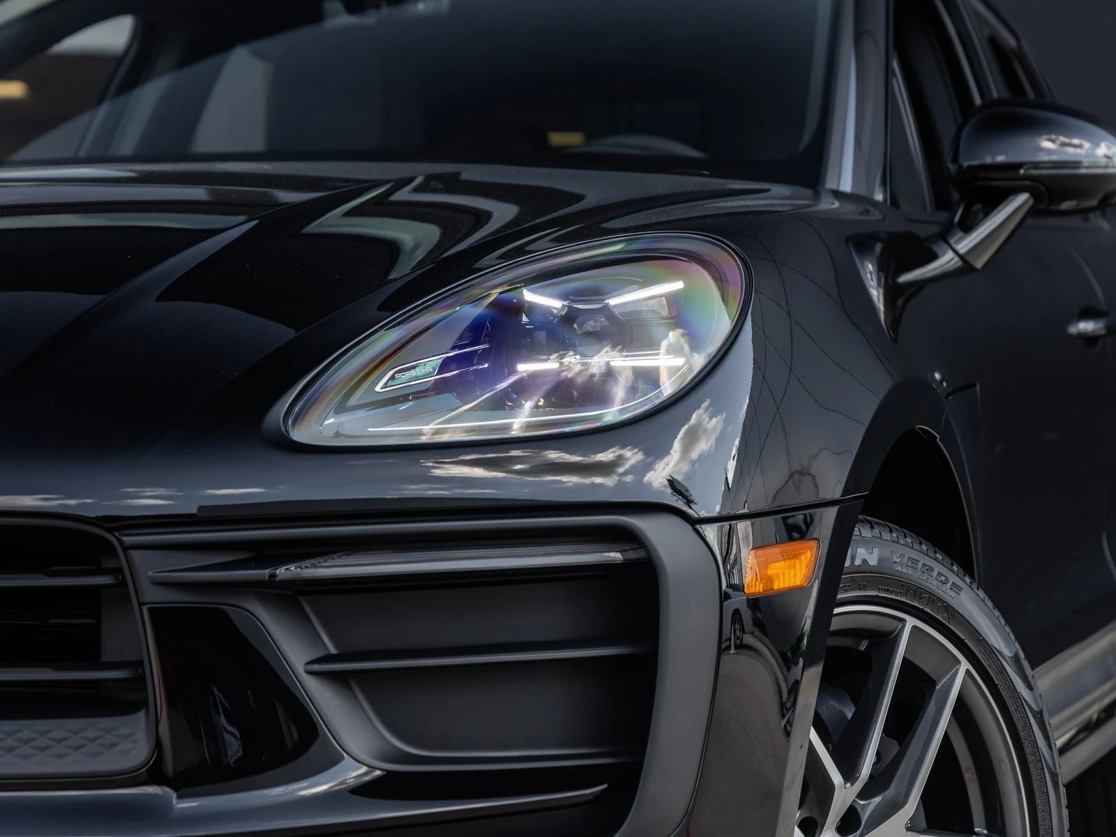 2026 Porsche Macan (95B), 17/20