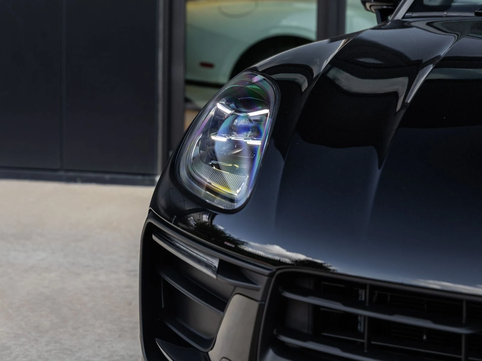 2026 Porsche Macan (95B), 18/20