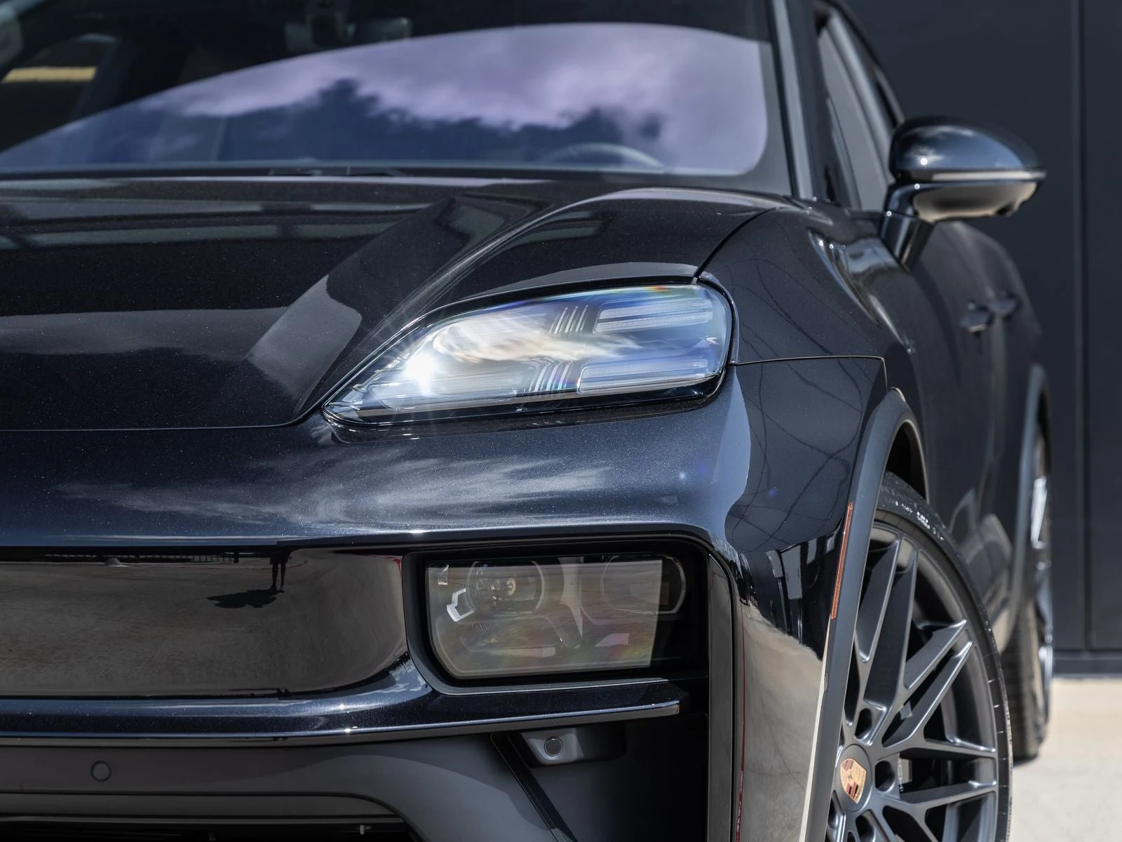 2026 Porsche Macan GTS Electric (XAB), 16/20