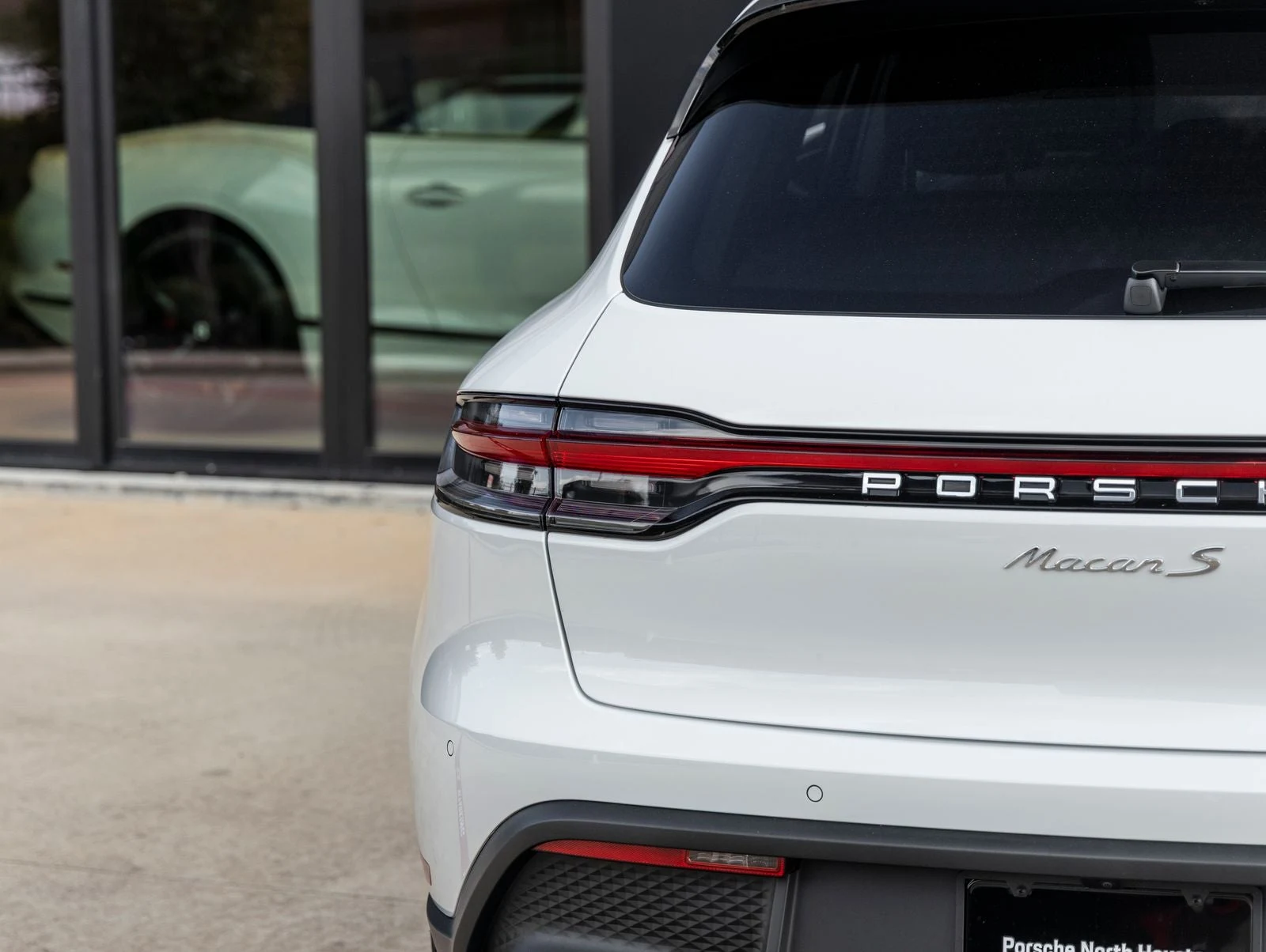 2026 Porsche Macan S (95B), 13/20