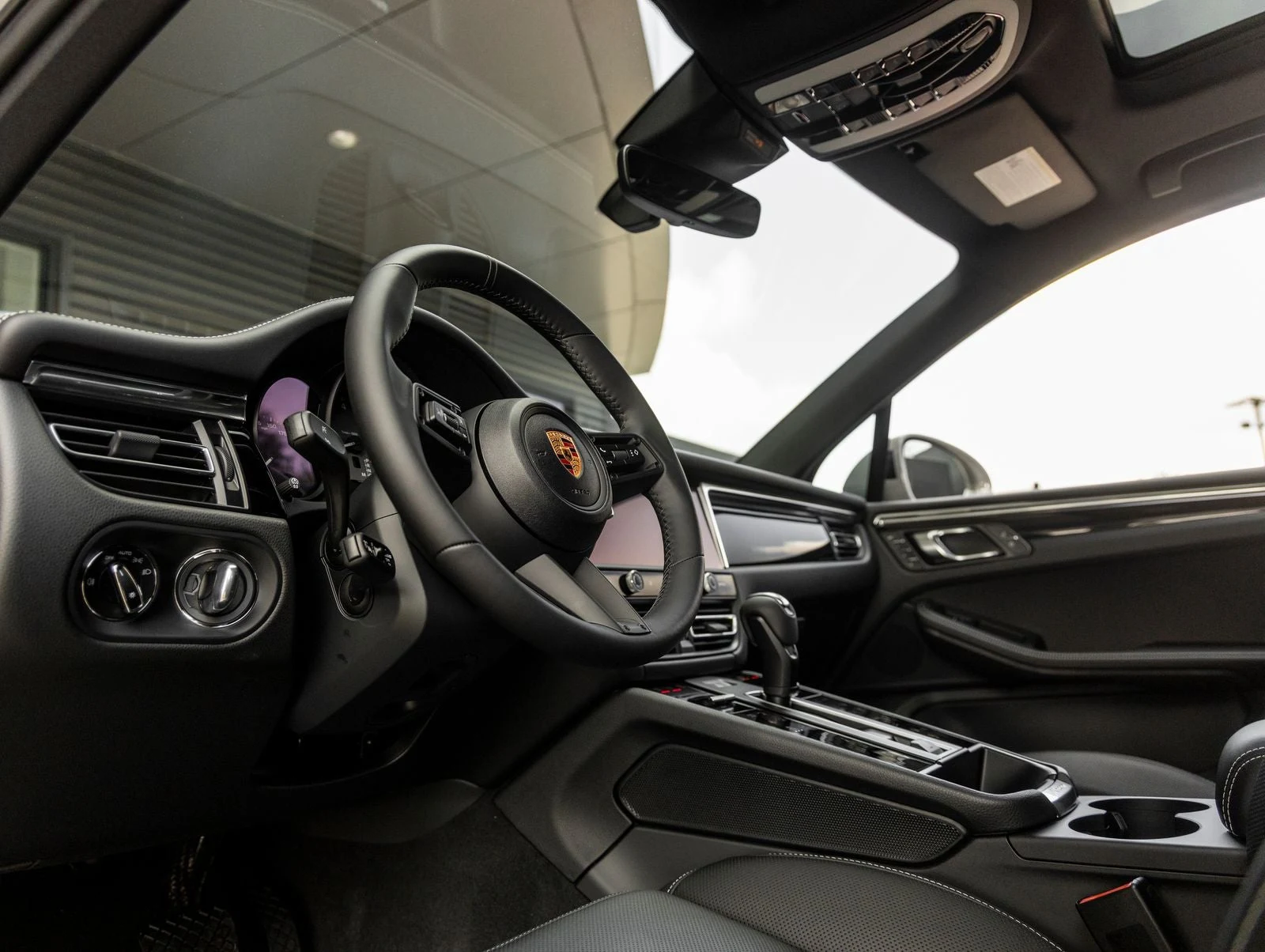 2026 Porsche Macan S (95B), 4/20