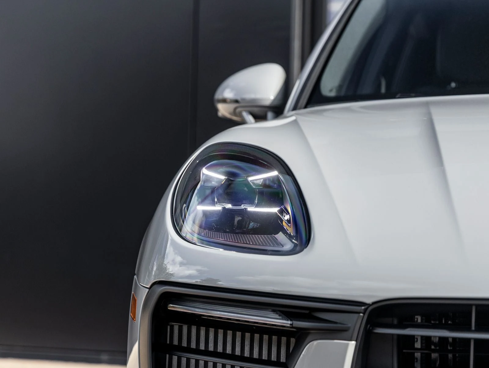 2026 Porsche Macan S (95B), 17/20