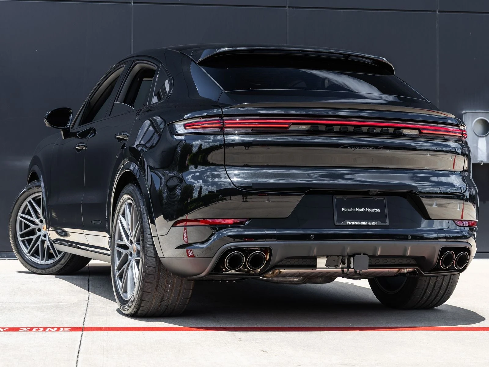 2026 Porsche Cayenne S Coupé (3rd Generation), 3/20