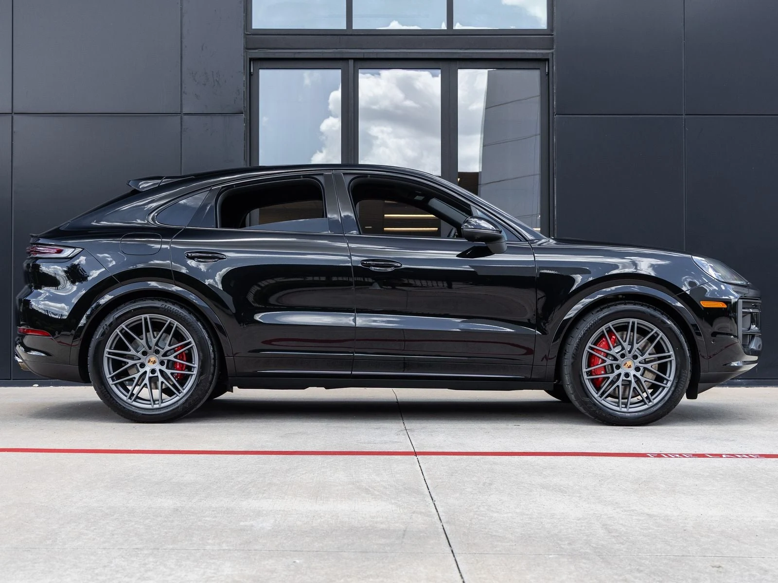 2026 Porsche Cayenne S Coupé (3rd Generation), 12/20