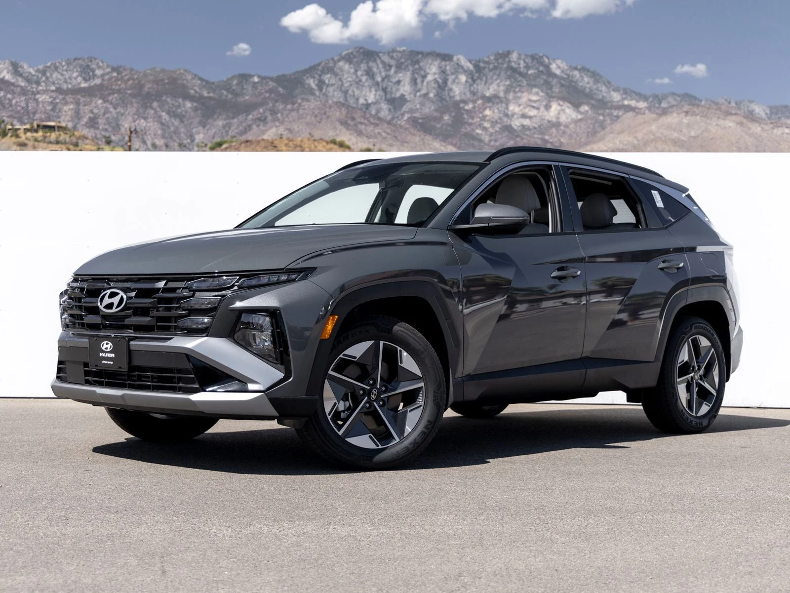 Hyundai Tucson Hybrid SEL Convenience (2025 Update) · Ecotronic Gray · Indigo Auto Group