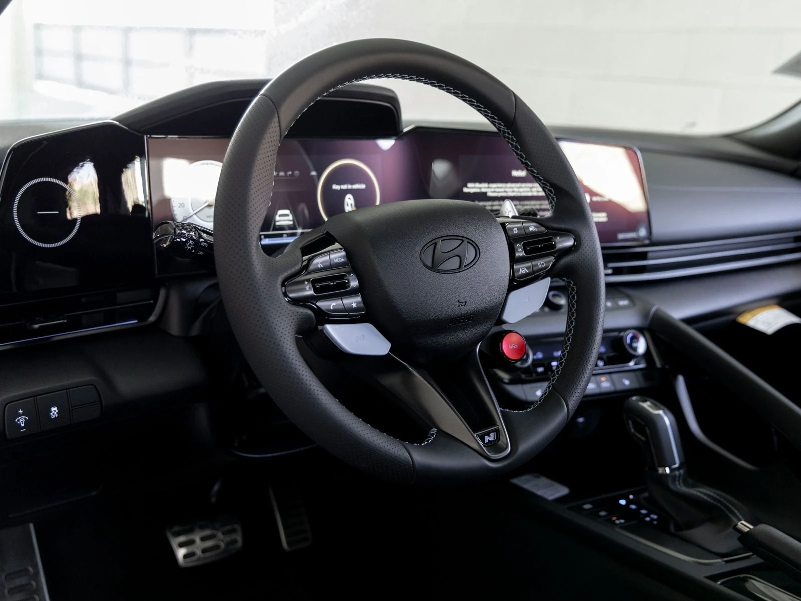 2026 Hyundai Elantra N (2024 Update), 13/20