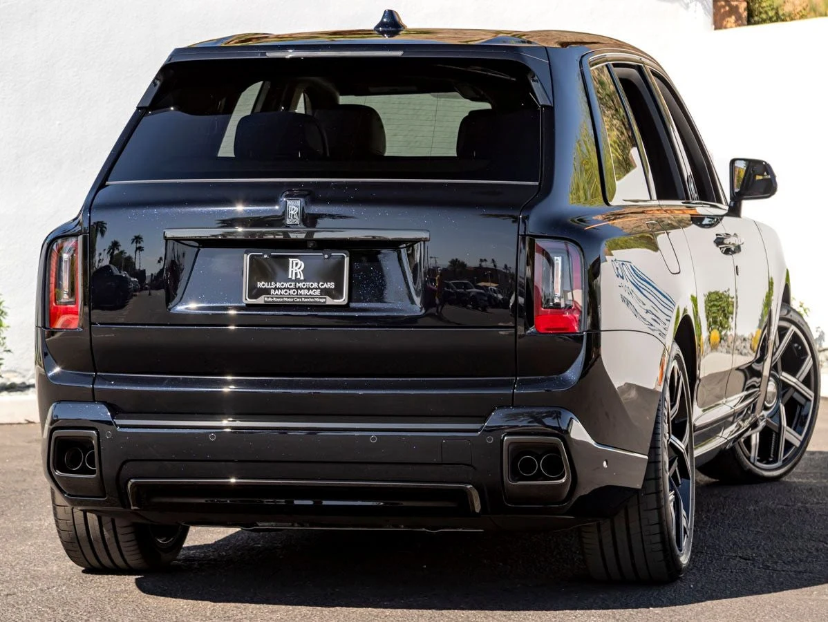 2027 Rolls-Royce Cullinan Black Badge by Cyril Kongo, 2/20