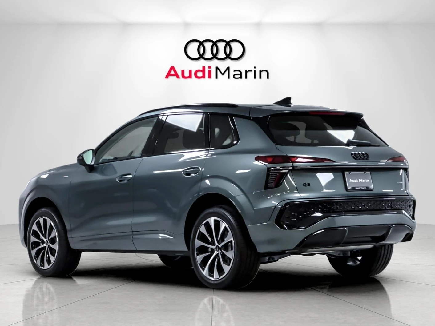 2026 Audi Q3 S line (FJ), 3/20