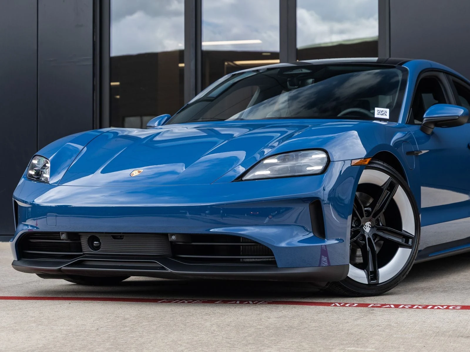 2026 Porsche Taycan 4 Sedan (2025 Update), 7/20