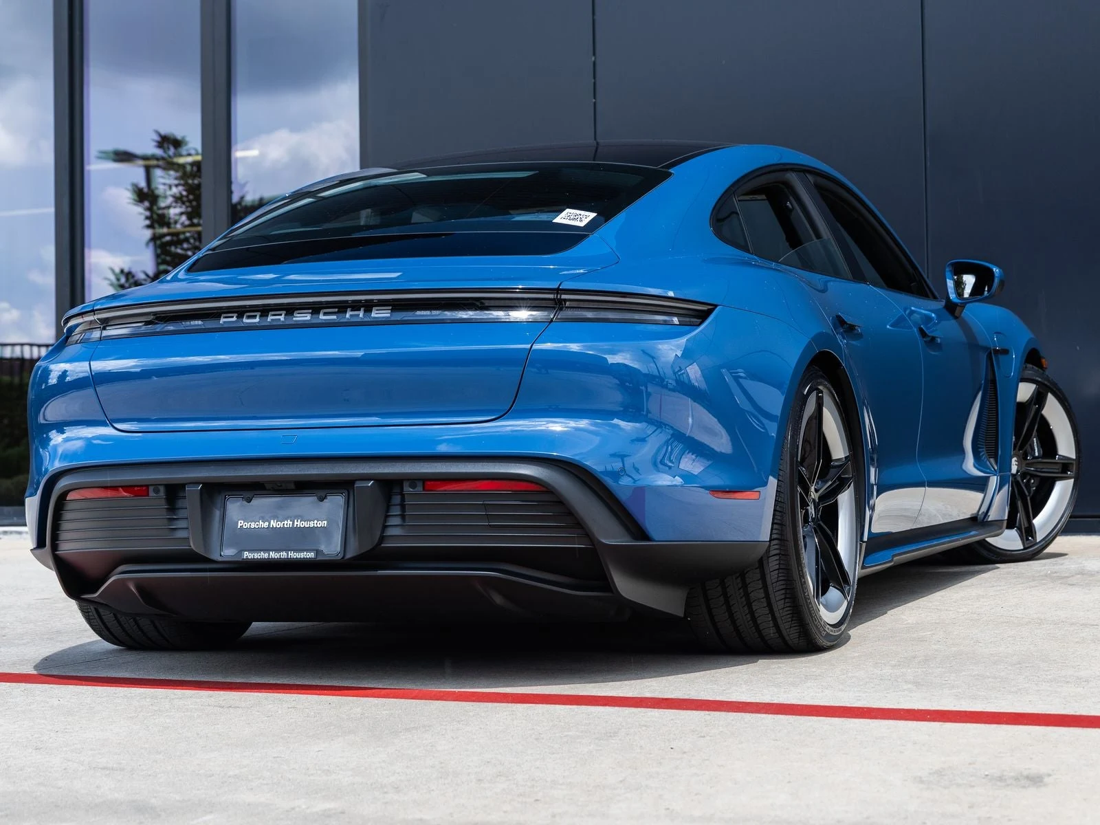 2026 Porsche Taycan 4 Sedan (2025 Update), 11/20