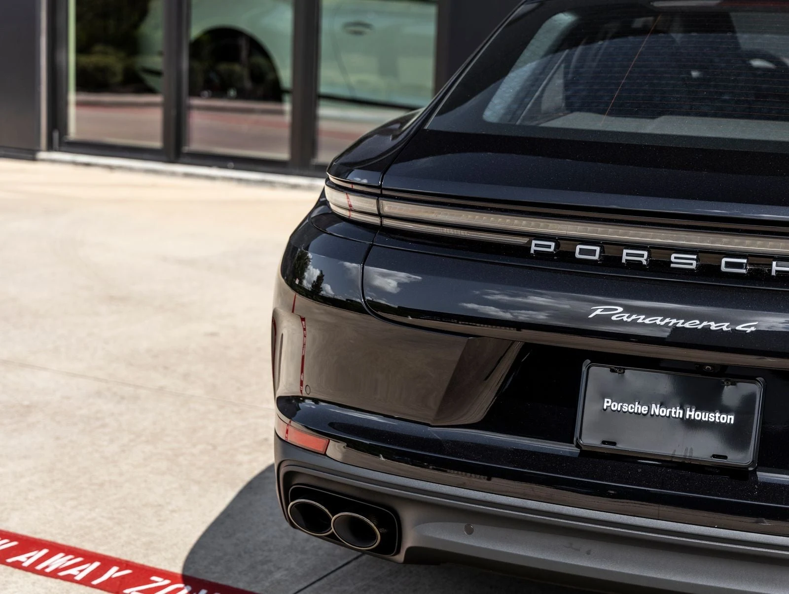 2026 Porsche Panamera 4 (976), 13/20
