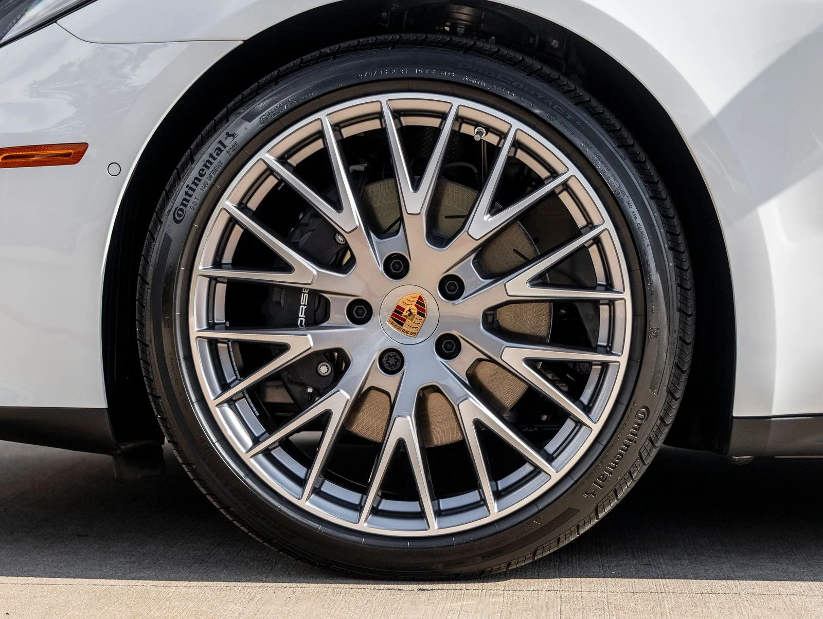 2026 Porsche Panamera 4 (976), 15/20