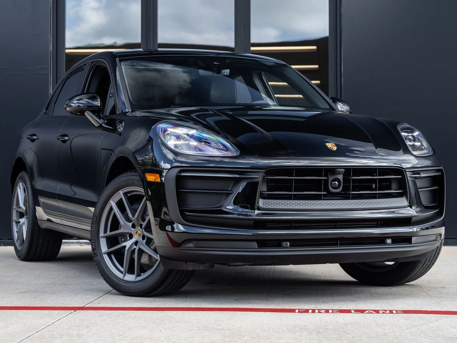2026 Porsche Macan (95B), 6/20