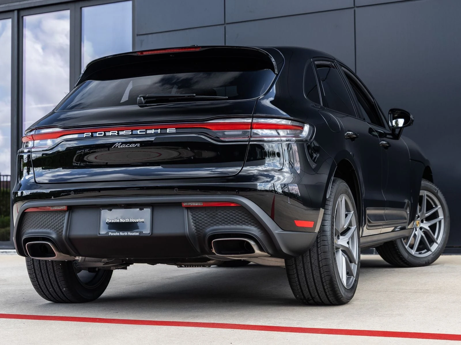 2026 Porsche Macan (95B), 11/20