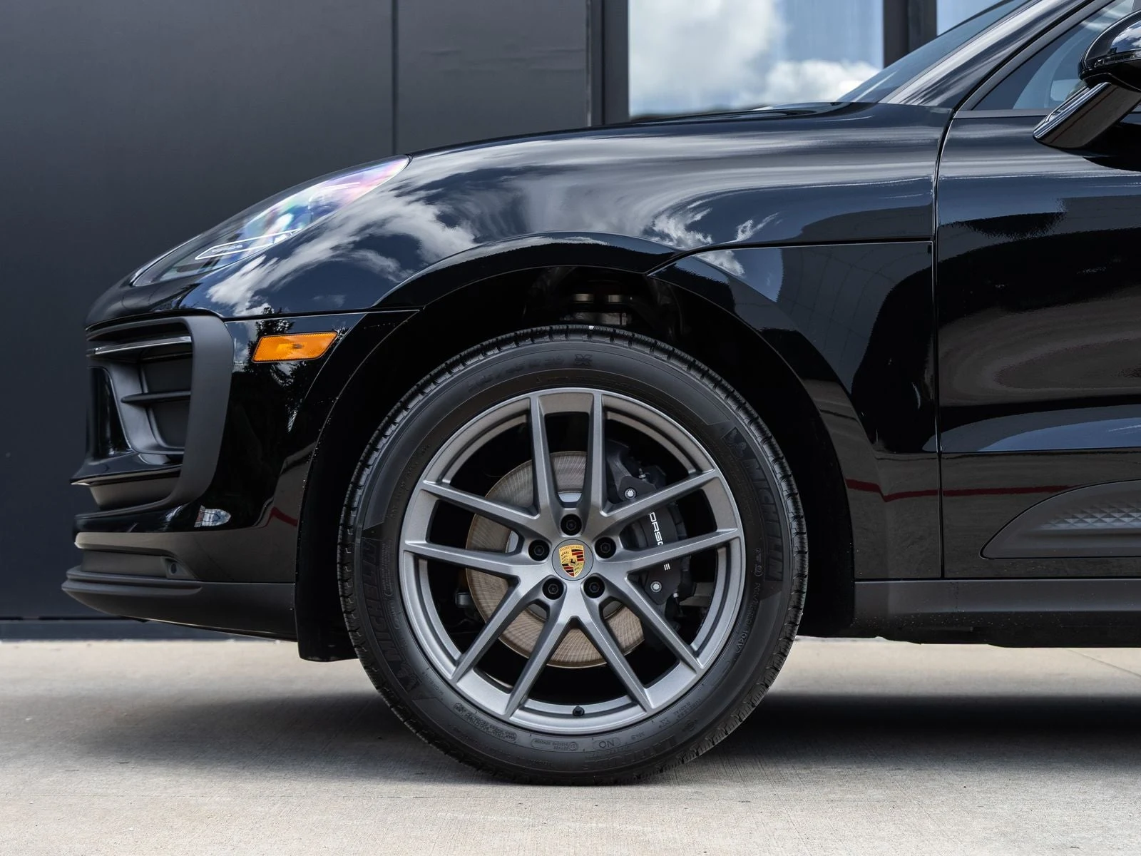 2026 Porsche Macan (95B), 13/20