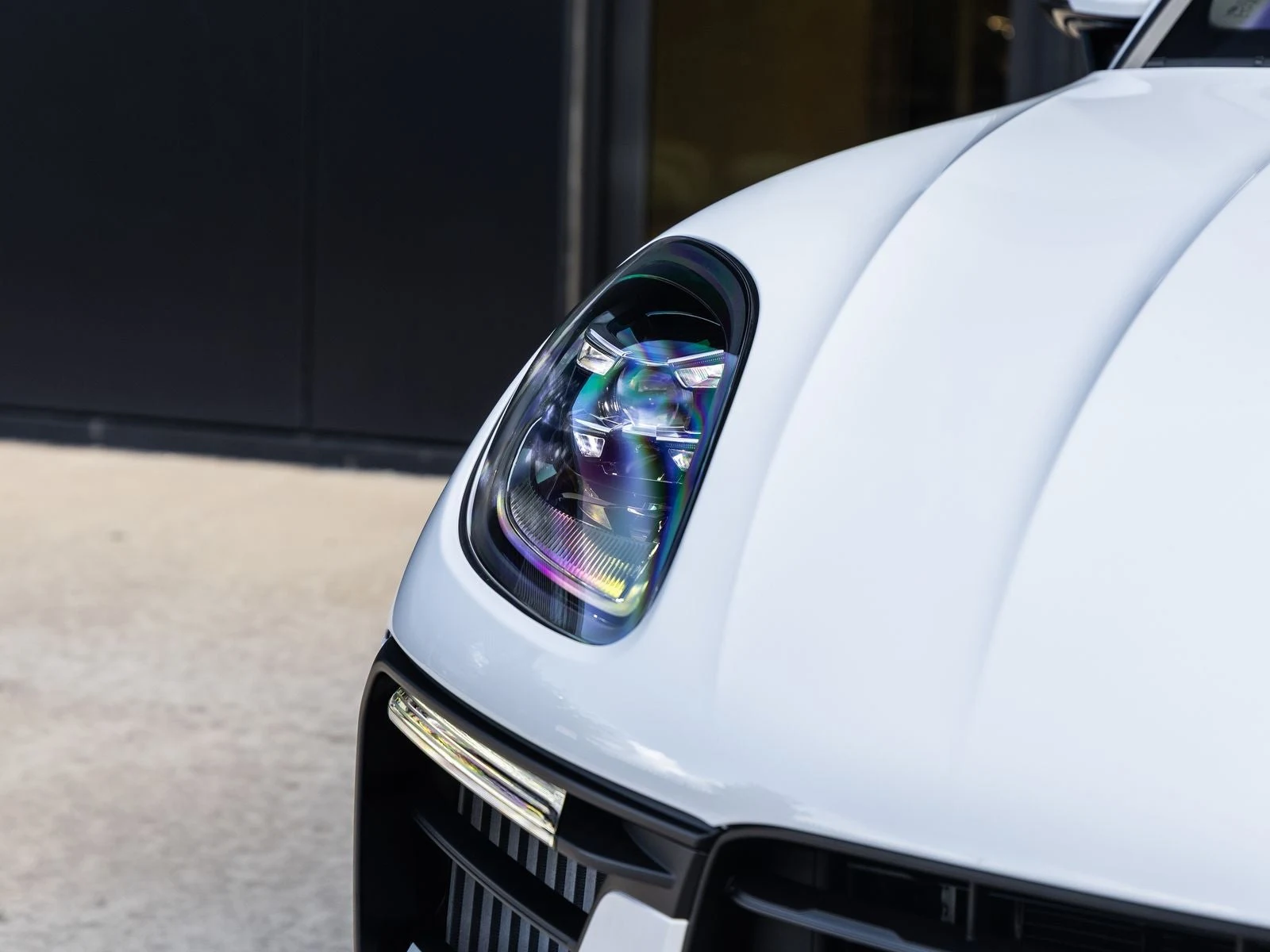 2026 Porsche Macan S (95B), 19/20