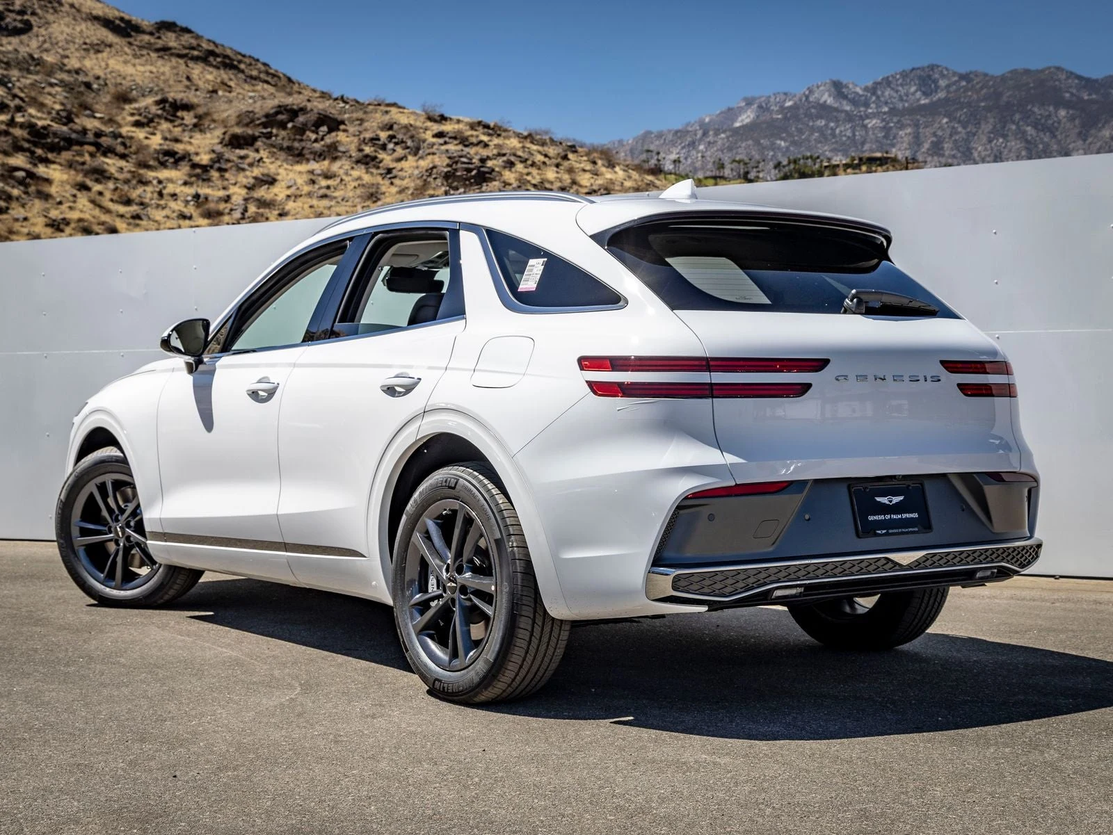 2027 Genesis GV70 2.5T Select (2024 Update), 8/20