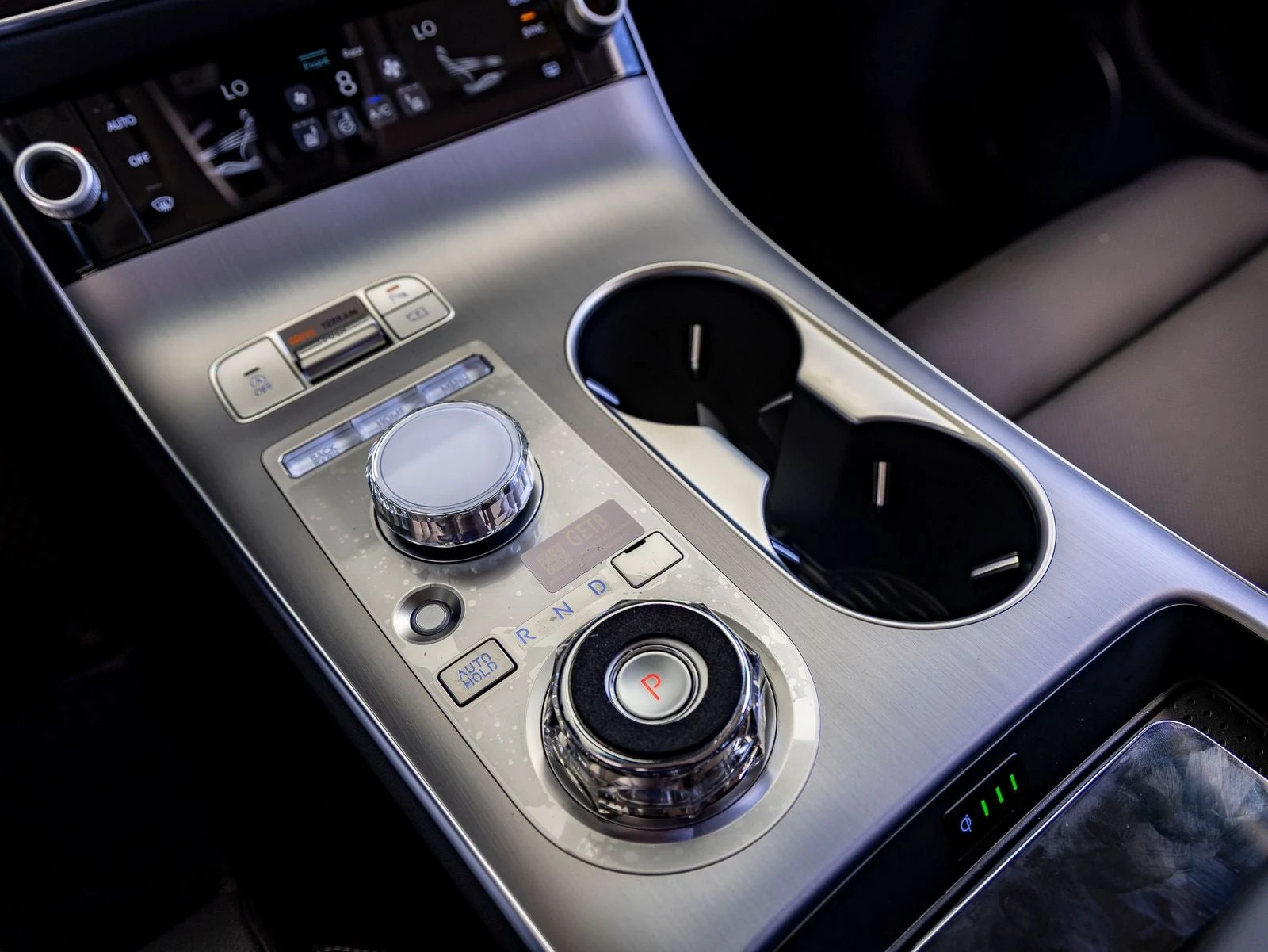 2027 Genesis GV70 2.5T Select (2024 Update), 18/20