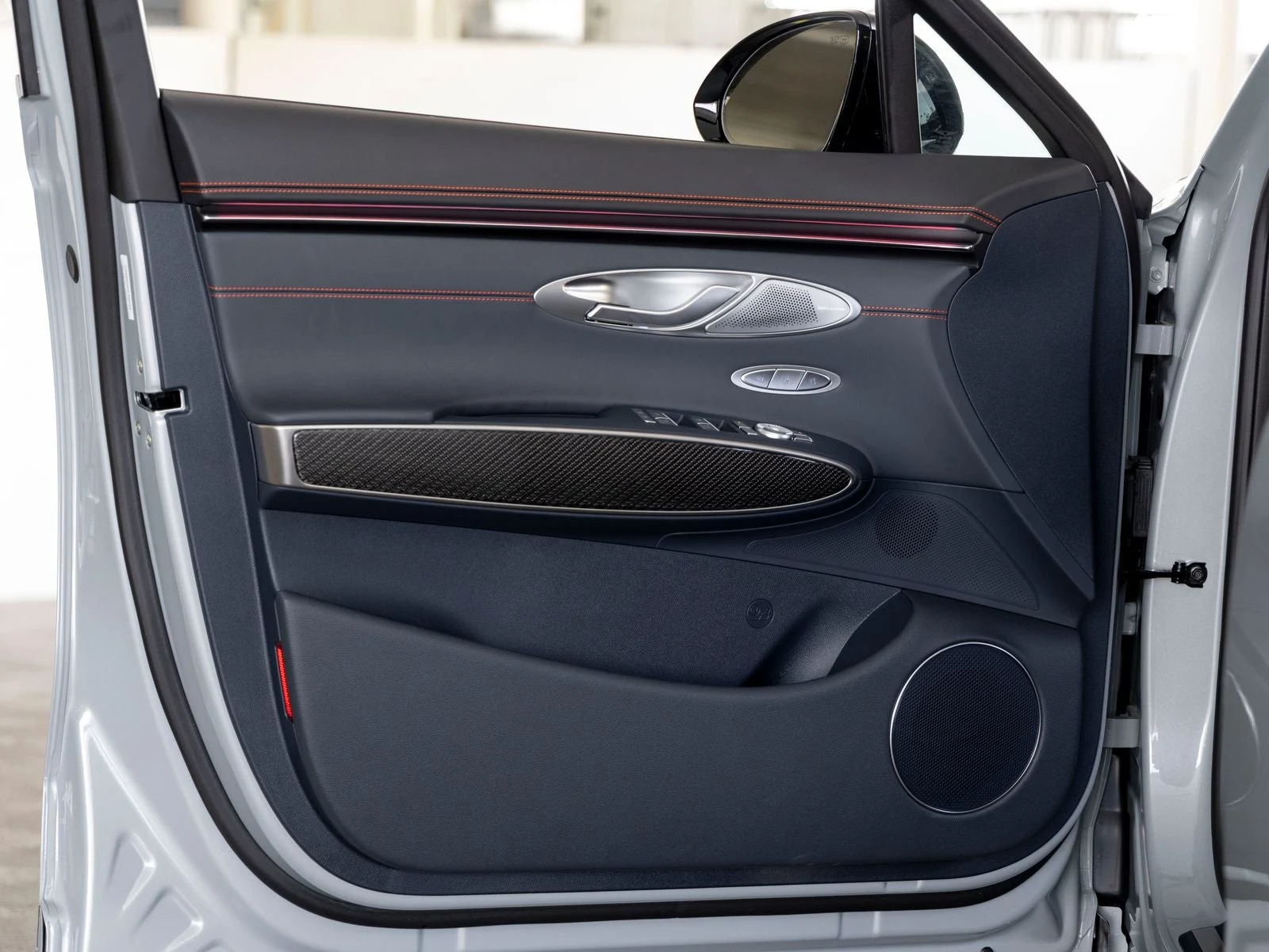 2027 Genesis GV70 3.5T Prestige Graphite (2024 Update), 9/20