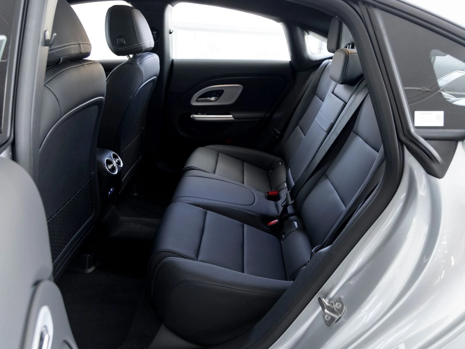 2027 Mercedes-Benz CLA 220 Hybrid (C178), 20/20