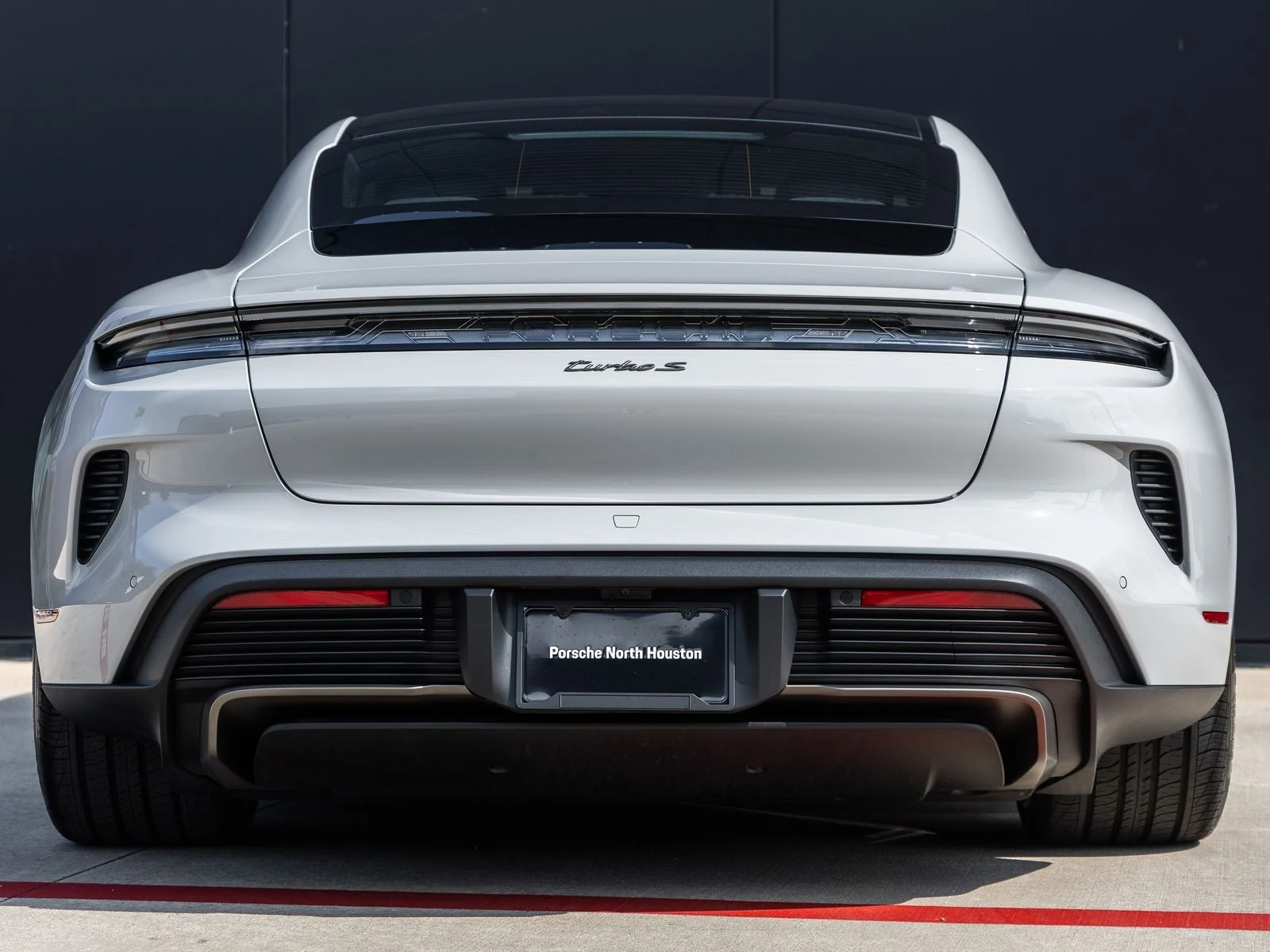 2026 Porsche Taycan Turbo S (2025 Update), 10/20