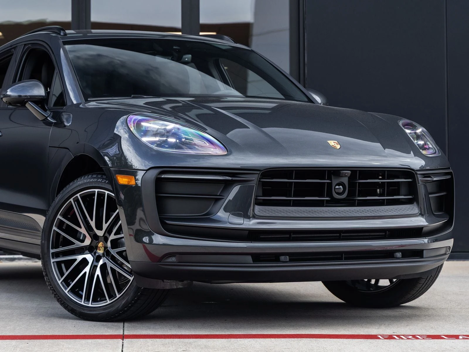 2026 Porsche Macan (95B), 9/20