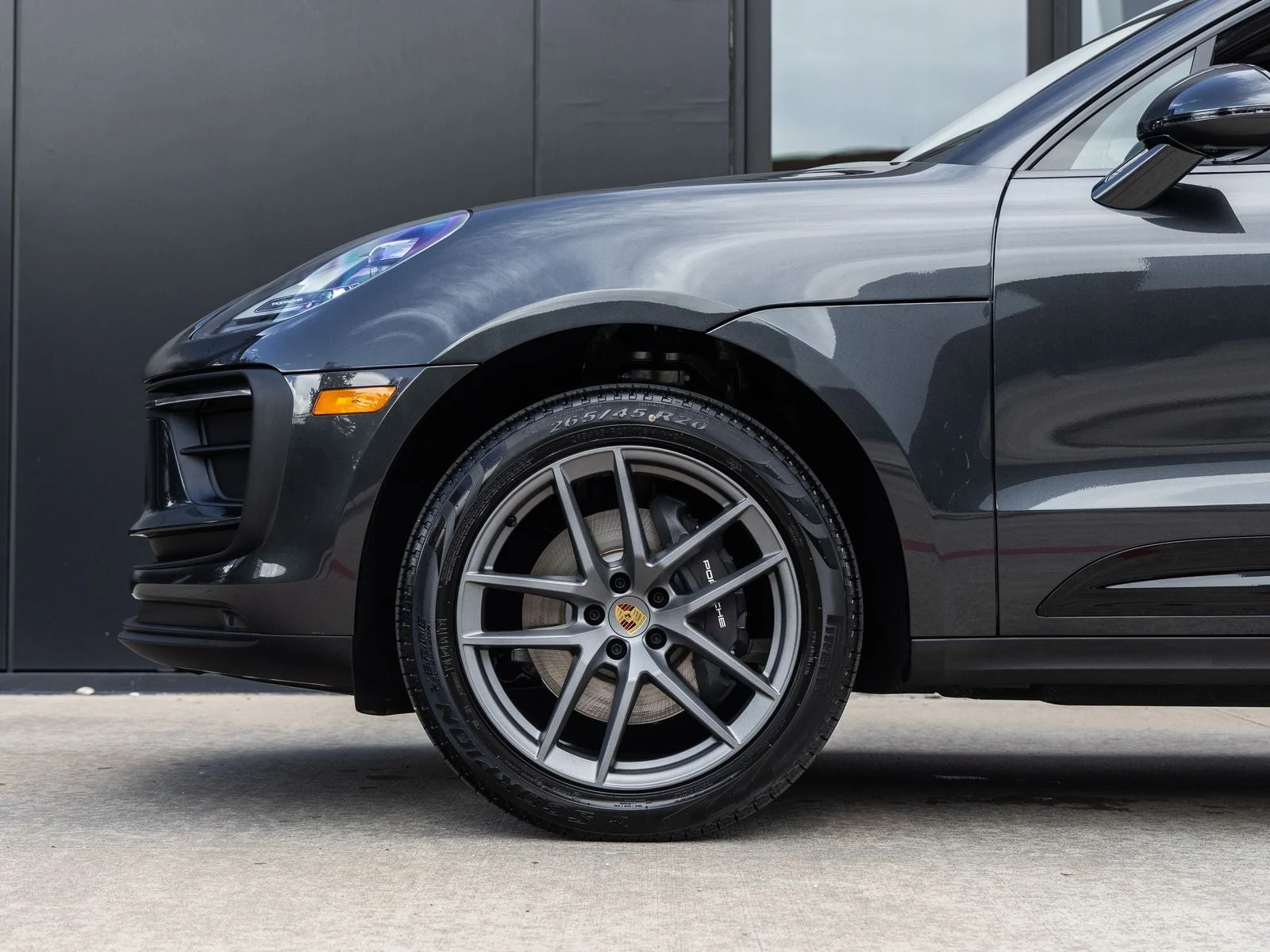 2026 Porsche Macan (95B), 13/20