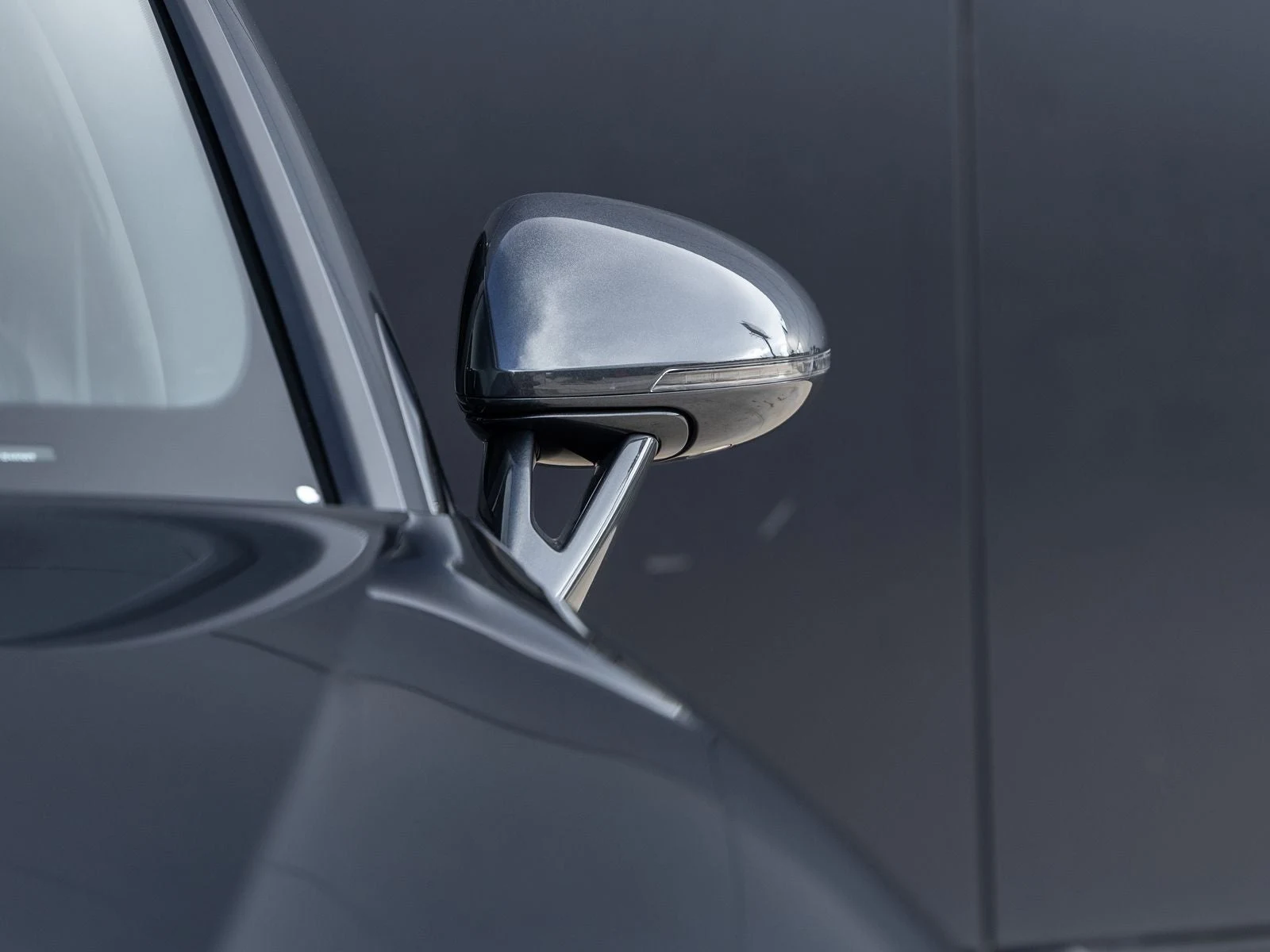 2026 Porsche Macan (95B), 19/20