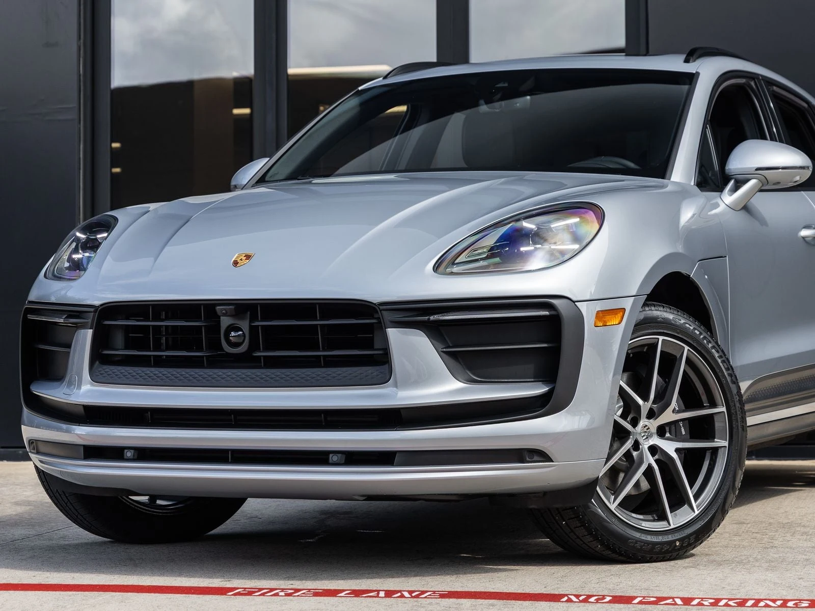 2026 Porsche Macan (95B), 7/20