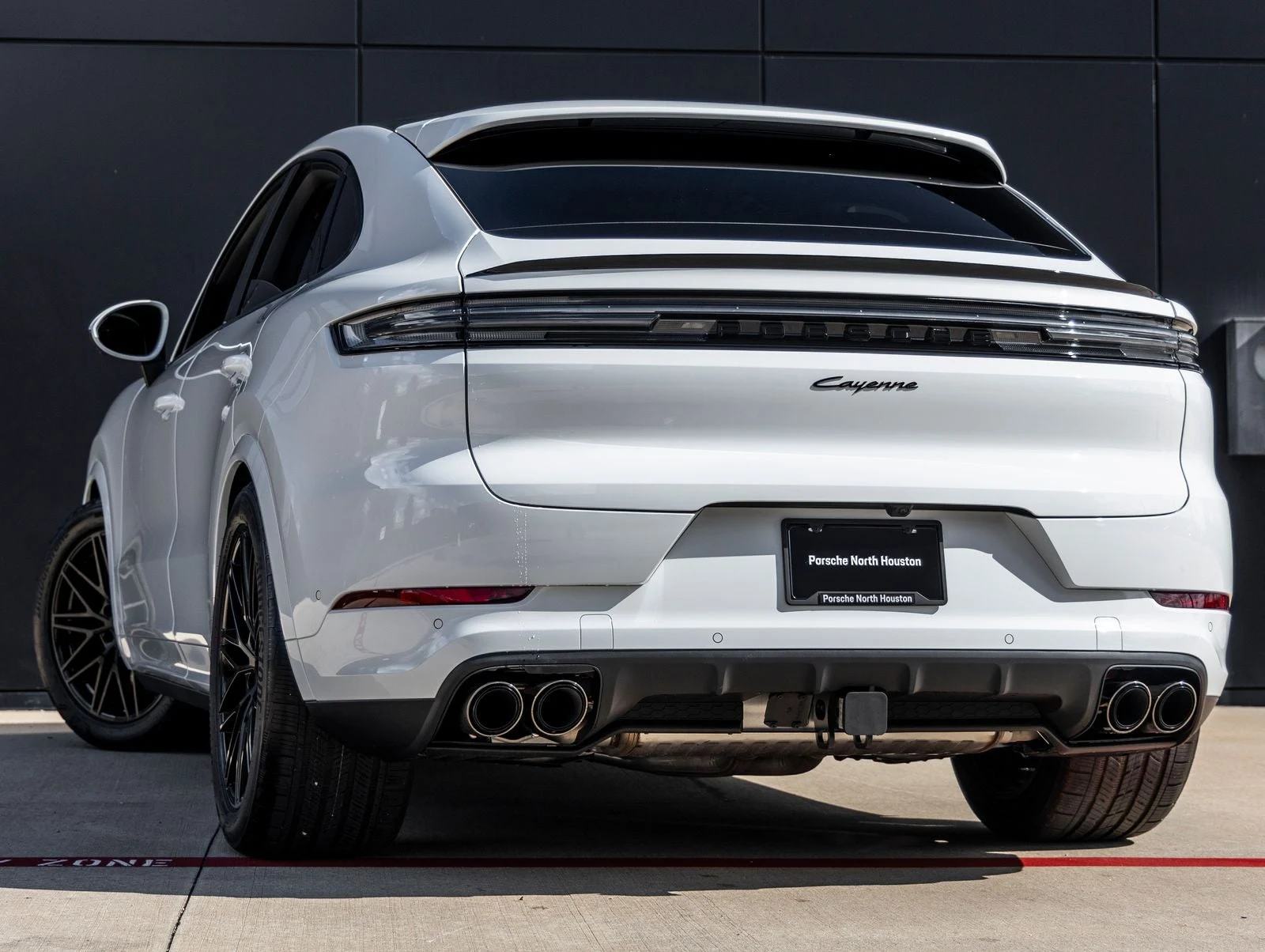 2026 Porsche Cayenne Coupé (3rd Generation), 3/20