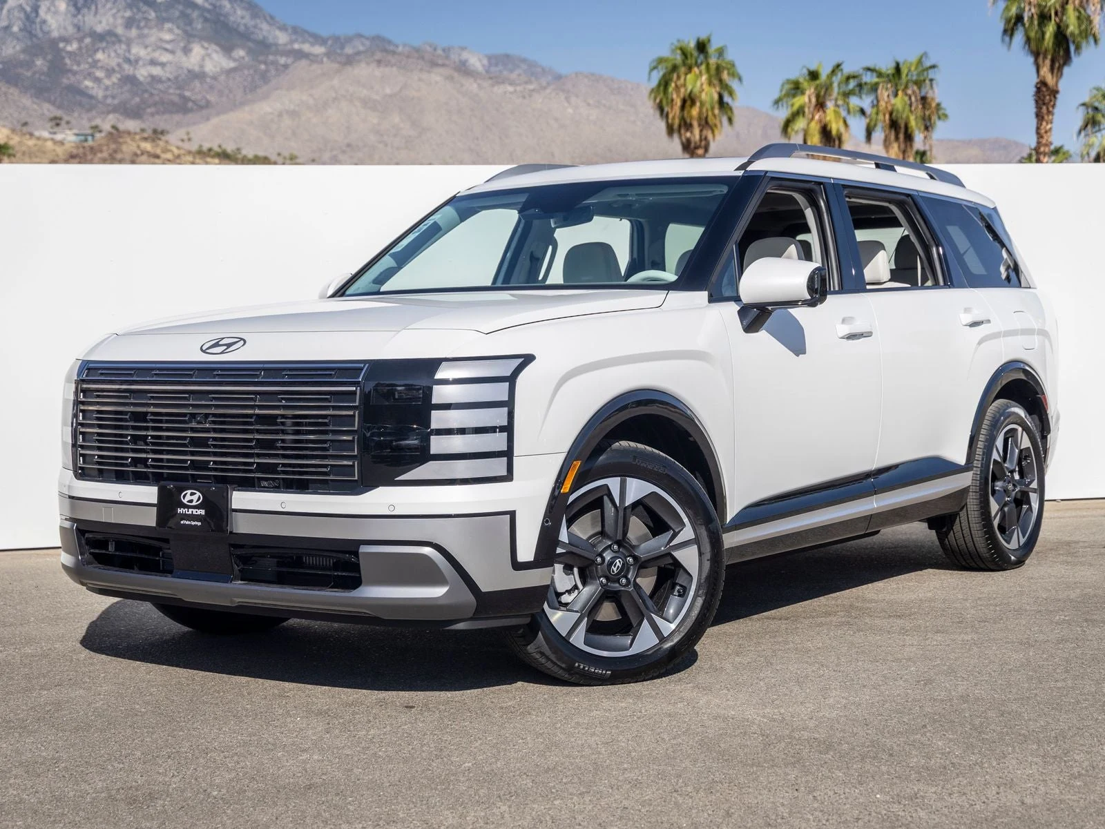 Hyundai Palisade Hybrid Limited (LX3) · Creamy White Pearl · Indigo Auto Group