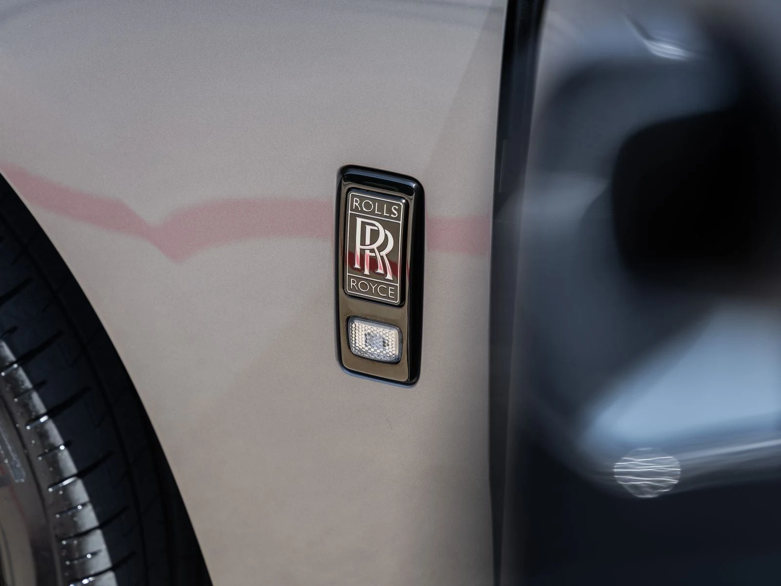 2027 Rolls-Royce Cullinan Black Badge Series II, 17/20