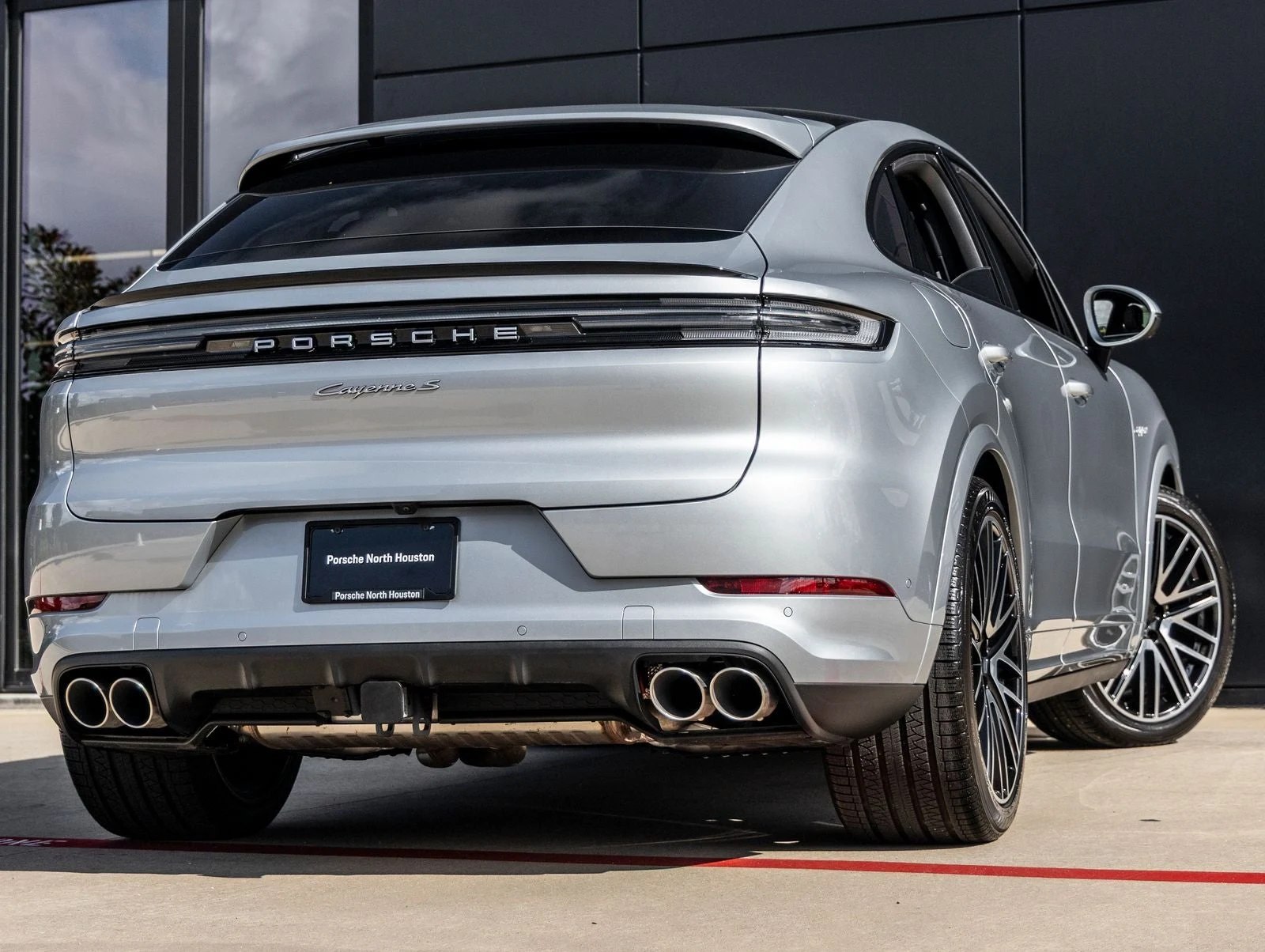 2026 Porsche Cayenne S E-Hybrid Coupé (3rd Generation), 11/20