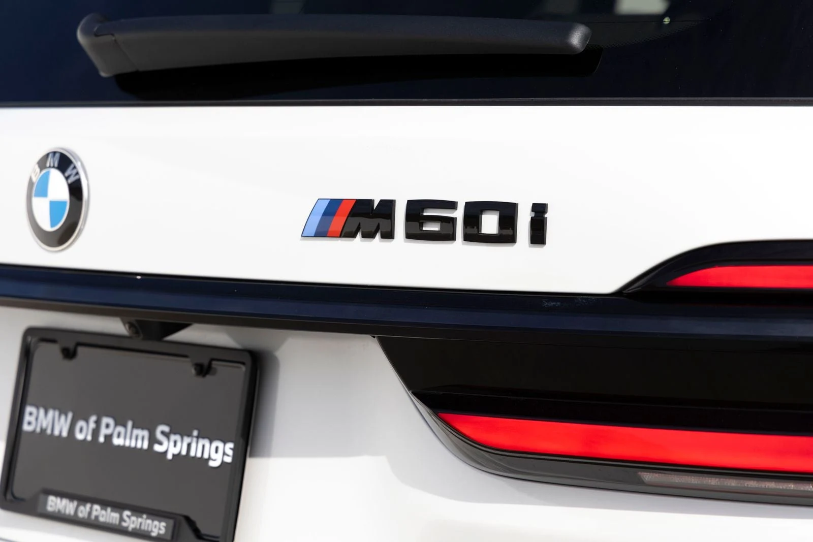 2027 BMW X7 M60i, 10/20