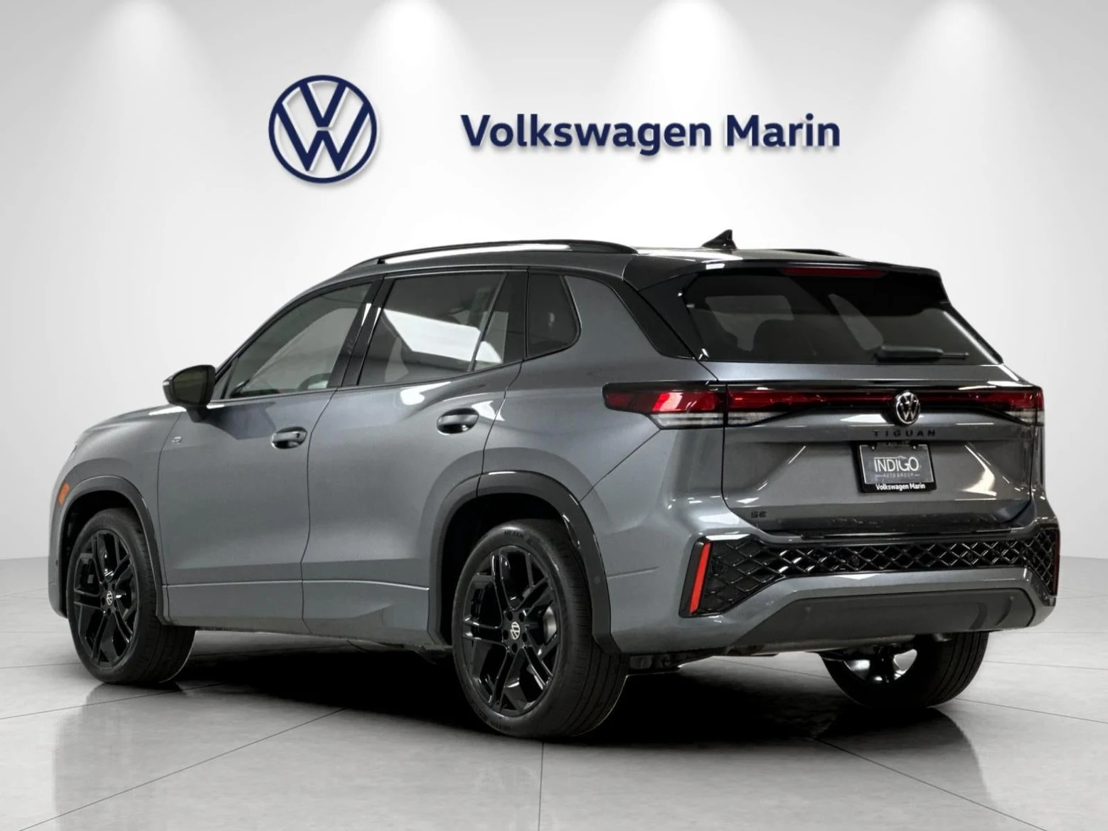 2026 Volkswagen Tiguan SE R-Line Black (3rd Generation North America), 3/20