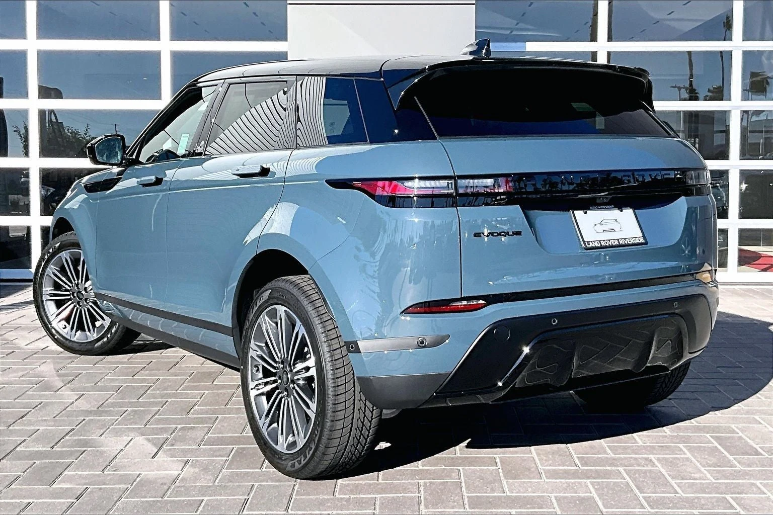 2026 Land Rover Range Rover Evoque S (L551), 3/14
