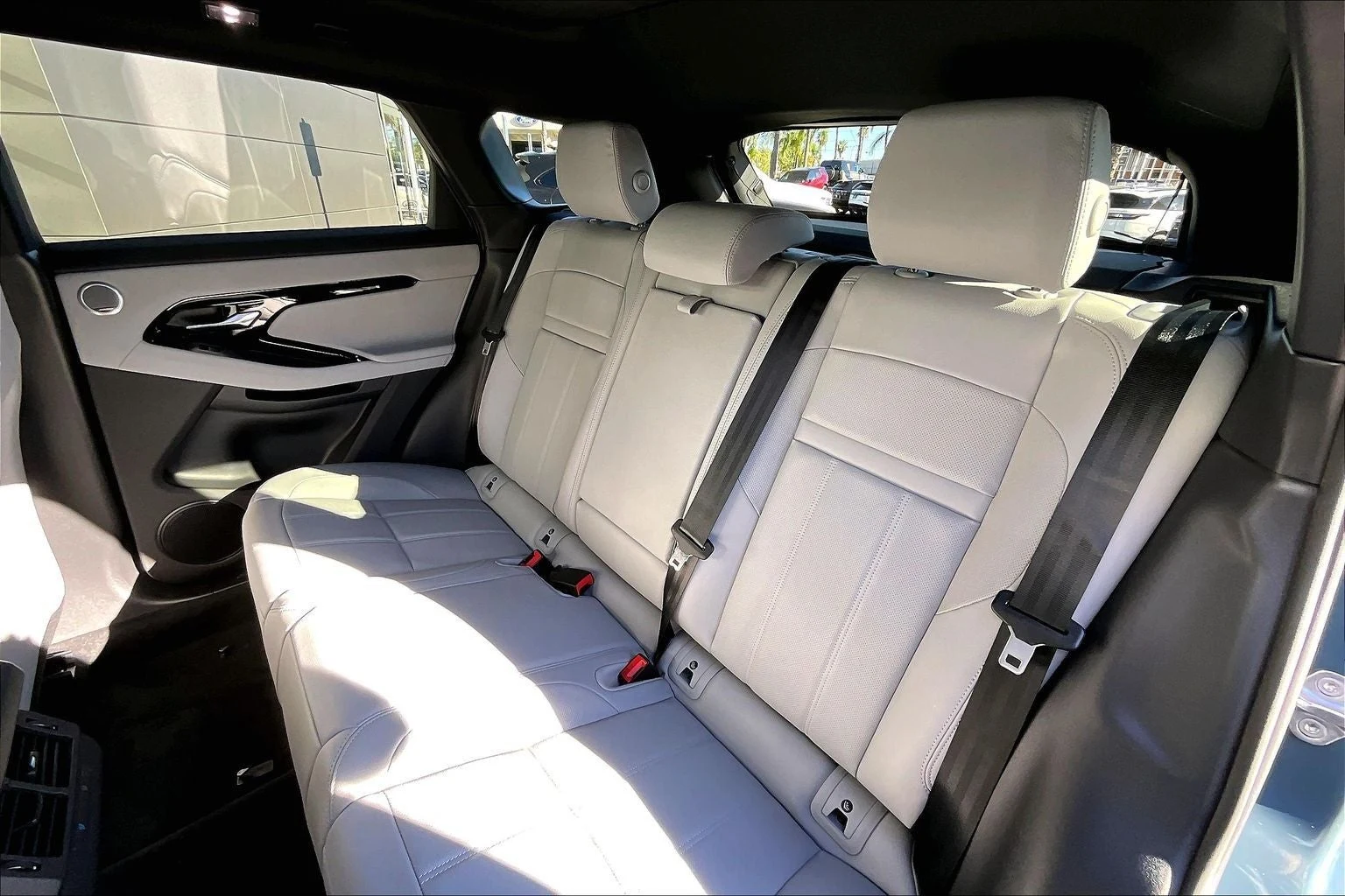 2026 Land Rover Range Rover Evoque S (L551), 10/14