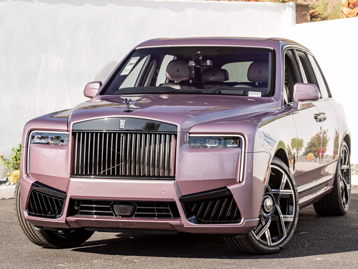 Rolls-Royce Cullinan Black Badge Series II · Rose Quartz · Indigo Auto Group