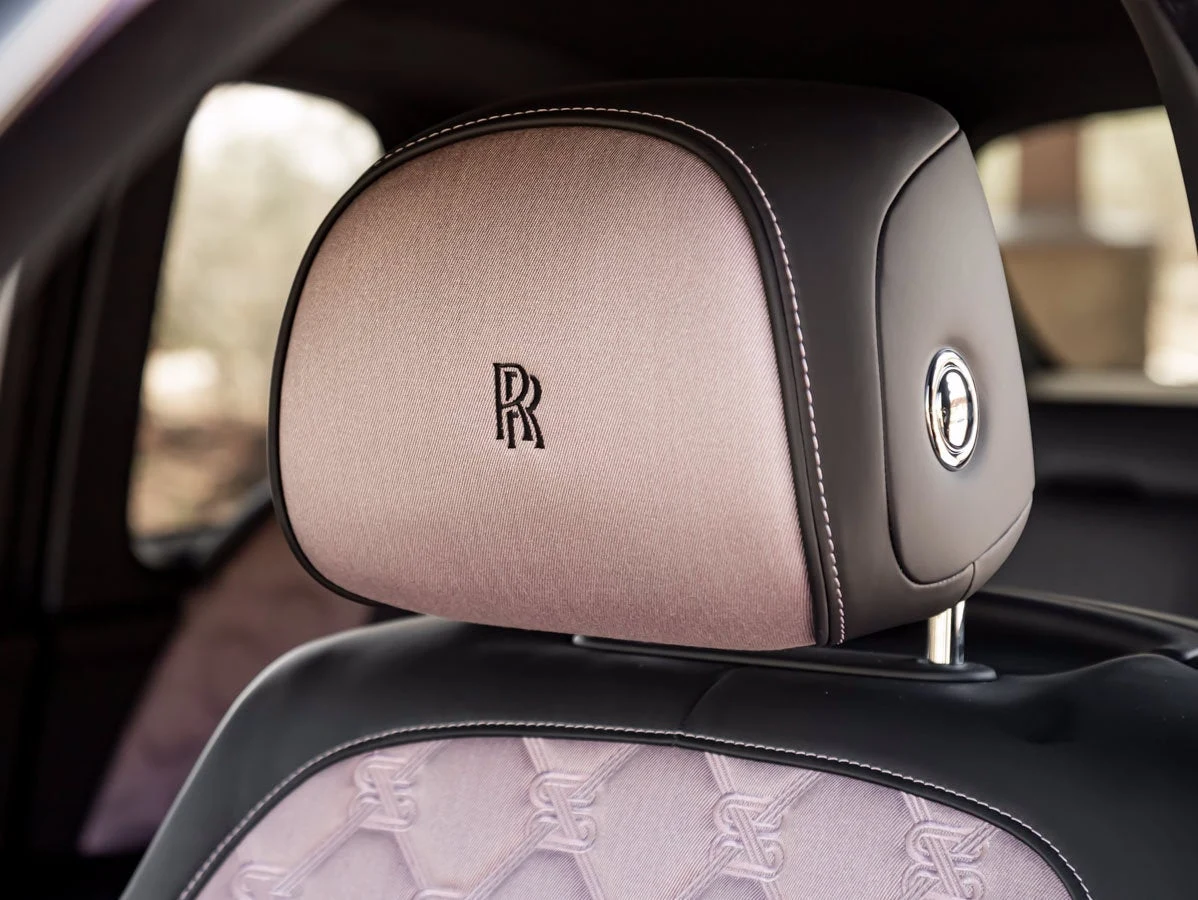2027 Rolls-Royce Cullinan Black Badge Series II, 10/20