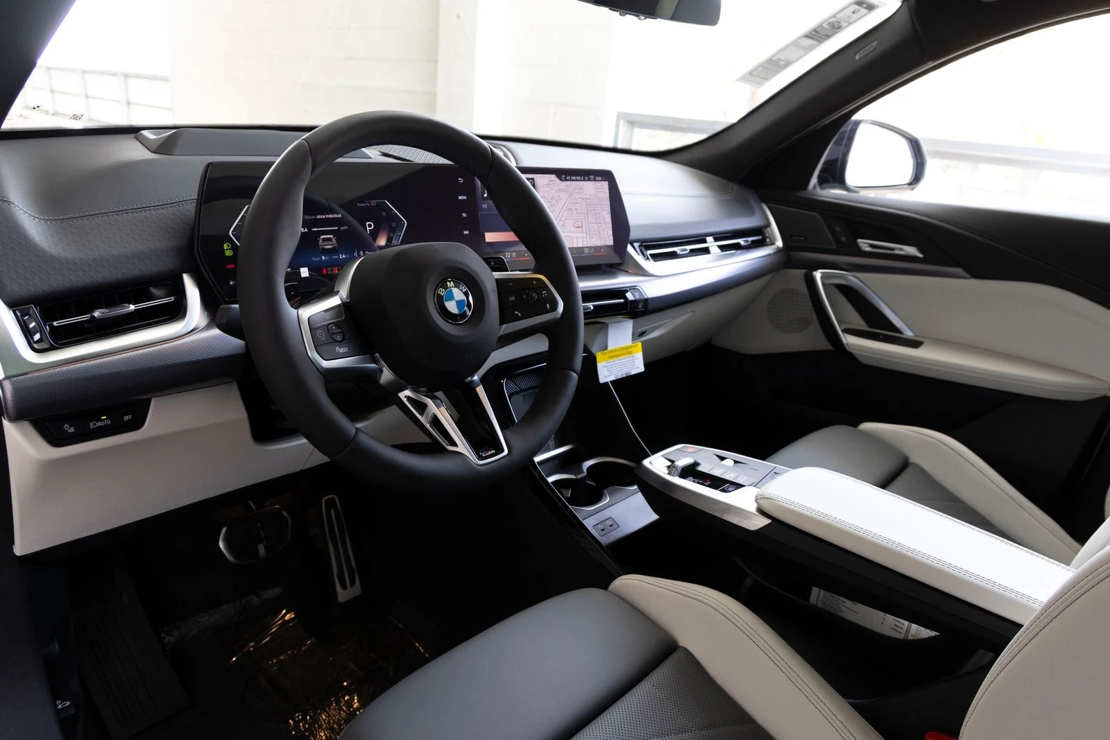 2026 BMW X2 xDrive28i (U10), 16/20