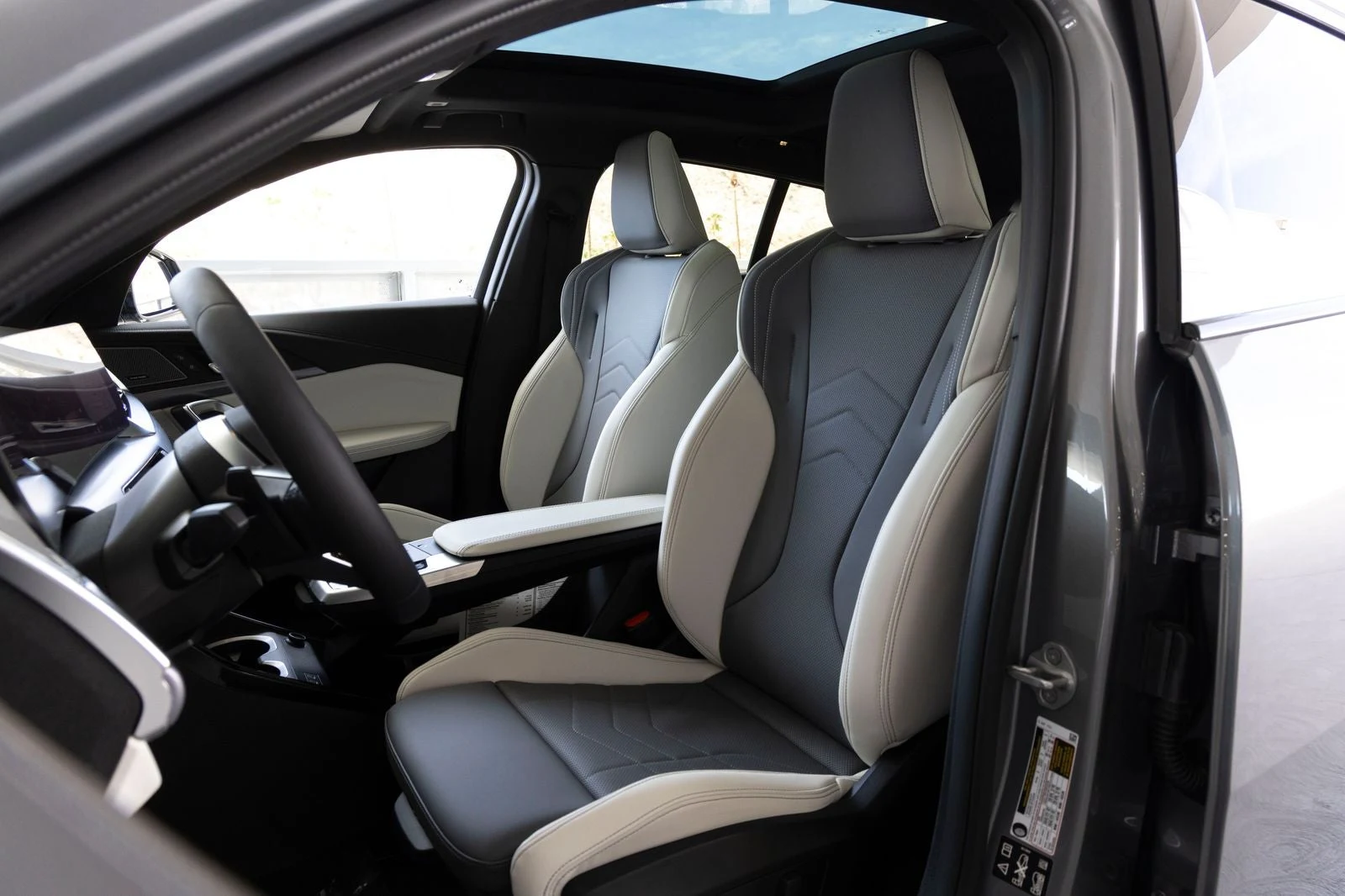 2026 BMW X2 xDrive28i (U10), 18/20