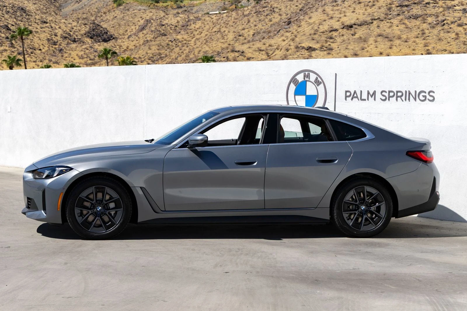2026 BMW i4 xDrive40 (G26), 3/20