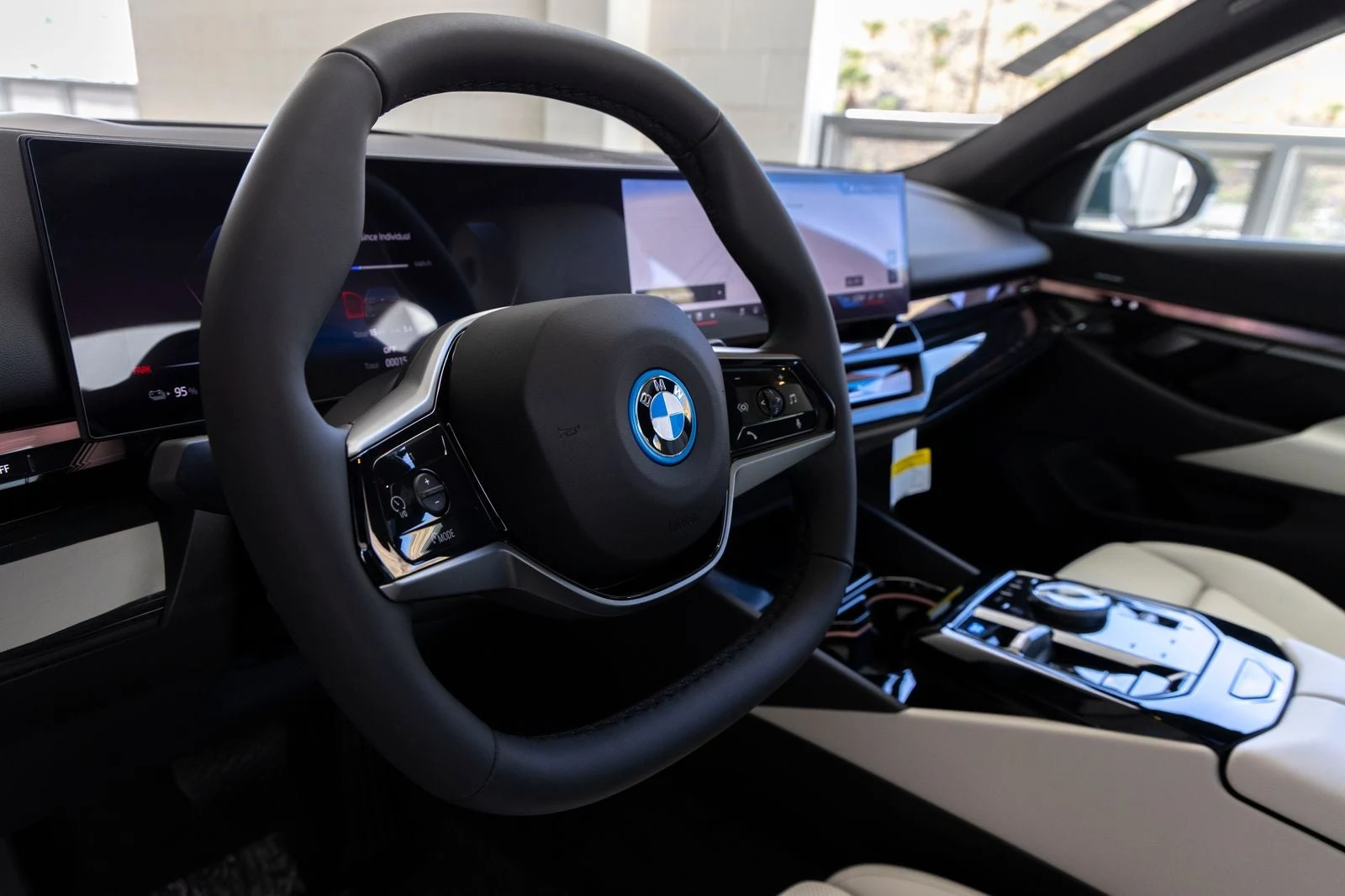 2027 BMW i5 eDrive40 (G60), 16/20