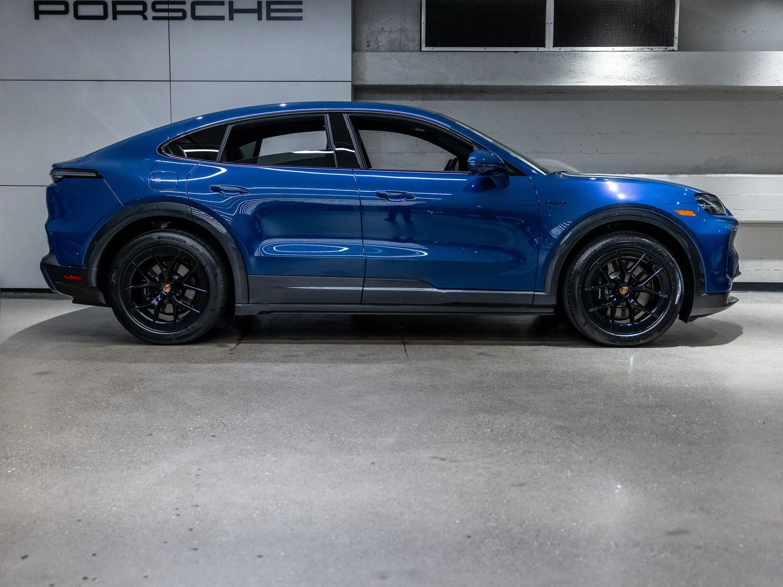 2026 Porsche Cayenne S Coupé Electric (E4), 9/20