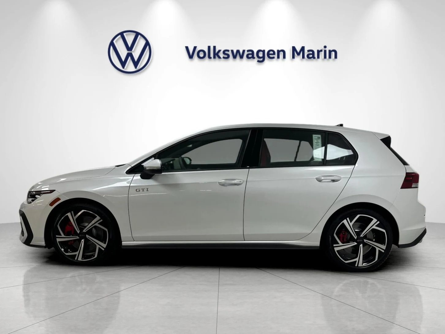 2026 Volkswagen Golf GTI SE (Mk8.5), 2/20