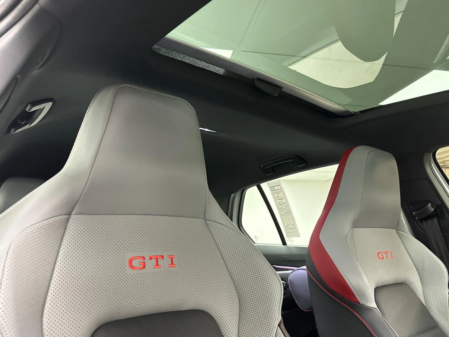 2026 Volkswagen Golf GTI SE (Mk8.5), 16/20