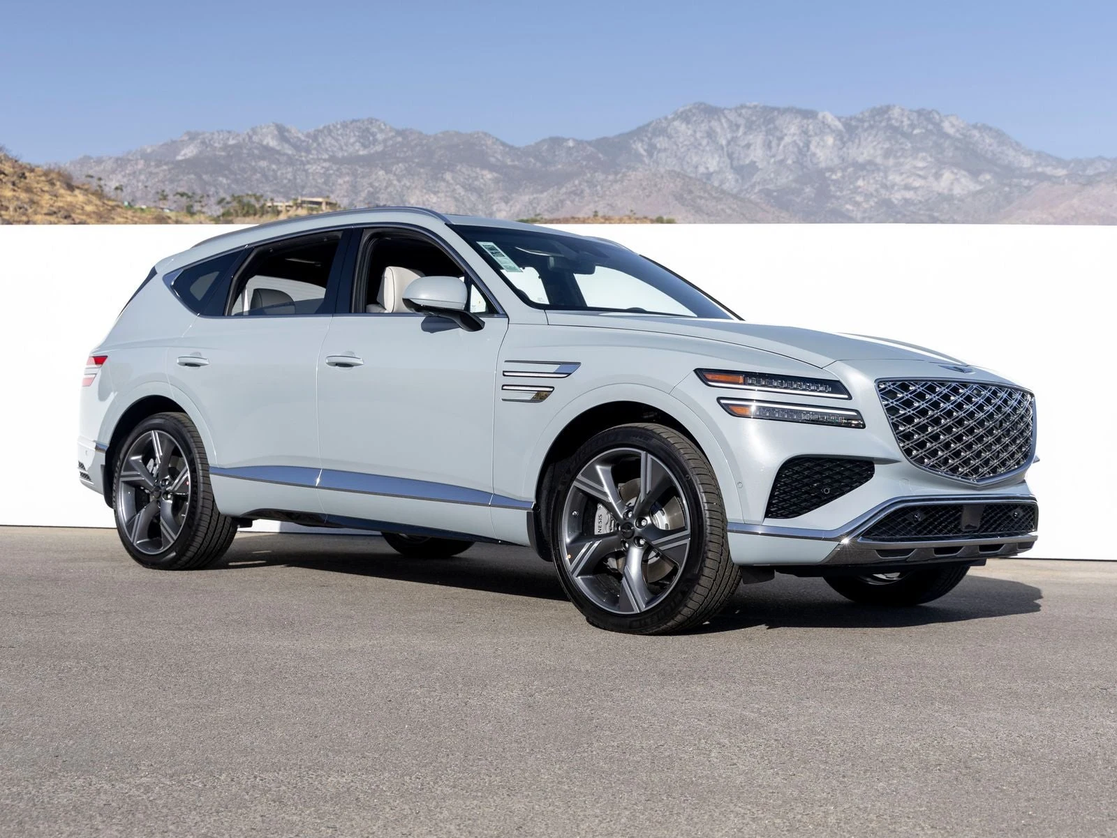 2027 Genesis GV80 3.5T Prestige (JX1), 8/20
