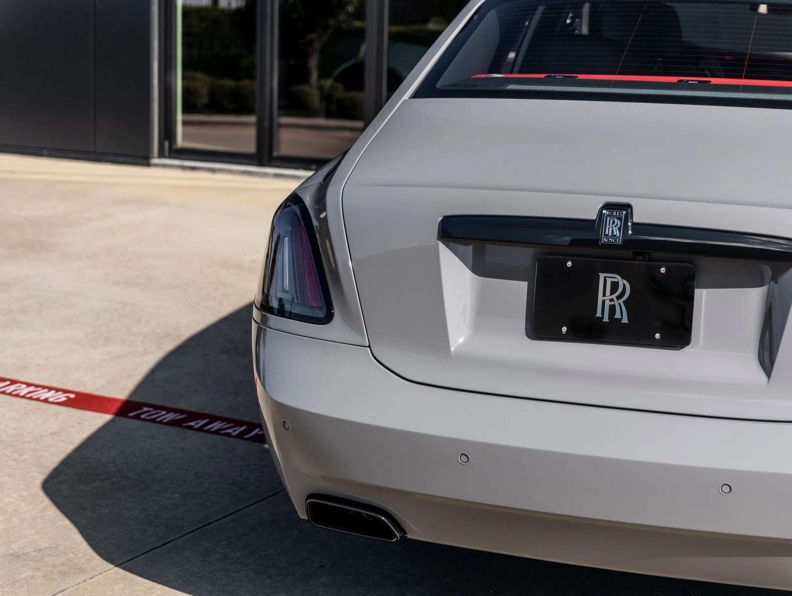 2027 Rolls-Royce Ghost Black Badge Series II, 13/20