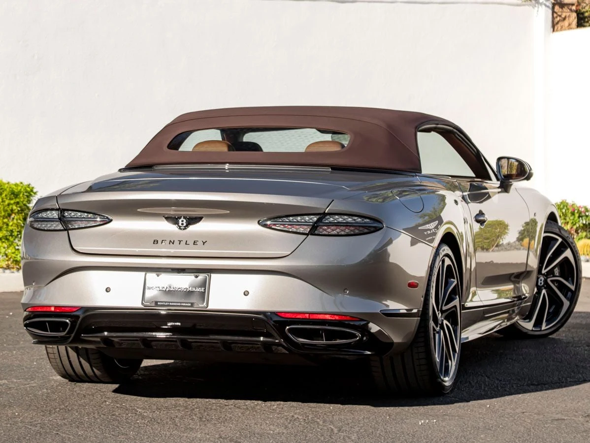 2026 Bentley Continental GTC V8 High Performance Hybrid (4th Generation), 11/20